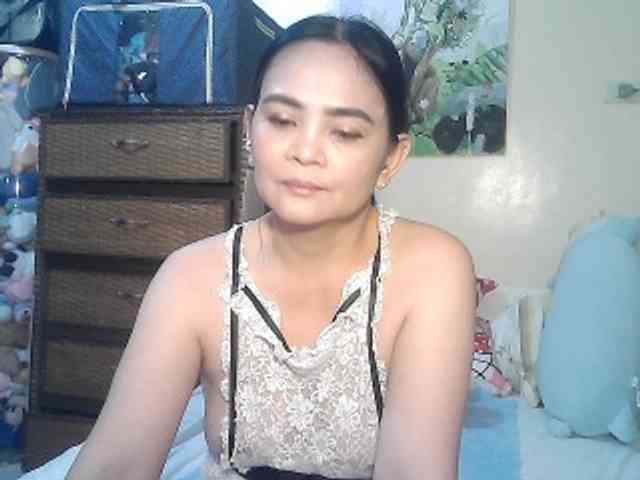 lilymaepinay webcam