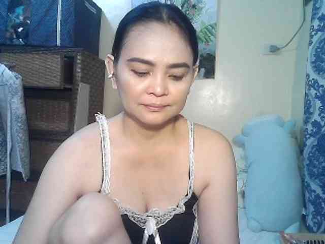 lilymaepinay webcam