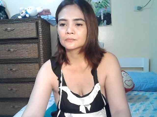lilymaepinay webcam