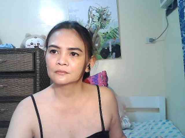lilymaepinay webcam