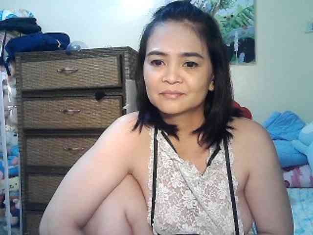 lilymaepinay webcam