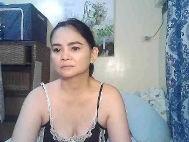 lilymaepinay webcam