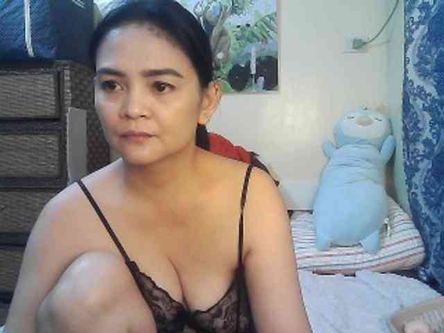lilymaepinay webcam