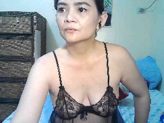 lilymaepinay webcam
