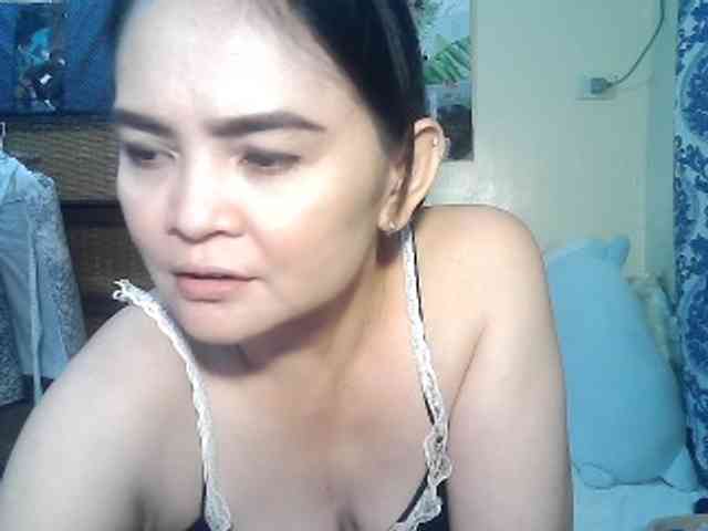lilymaepinay webcam