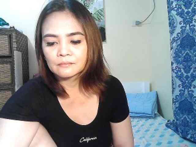 lilymaepinay webcam