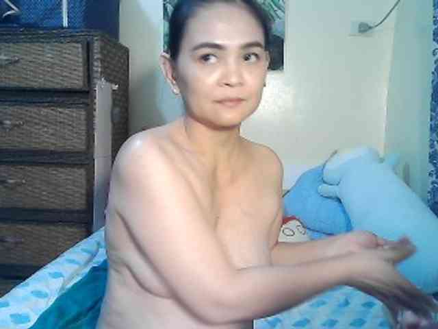 lilymaepinay webcam