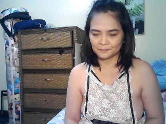 lilymaepinay webcam