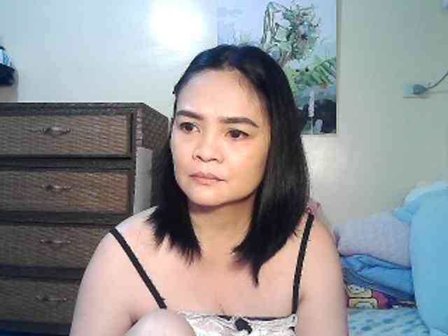 lilymaepinay webcam