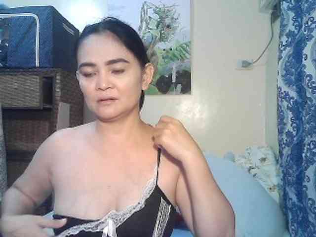 lilymaepinay webcam