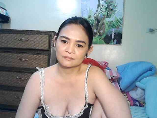 lilymaepinay webcam