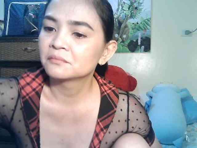 lilymaepinay webcam
