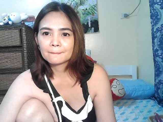 lilymaepinay webcam