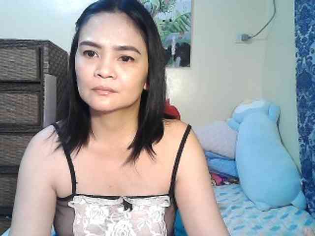 lilymaepinay webcam