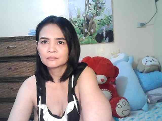 lilymaepinay webcam