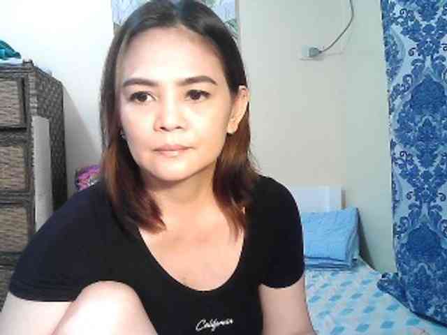 lilymaepinay webcam