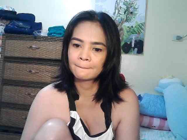 lilymaepinay webcam