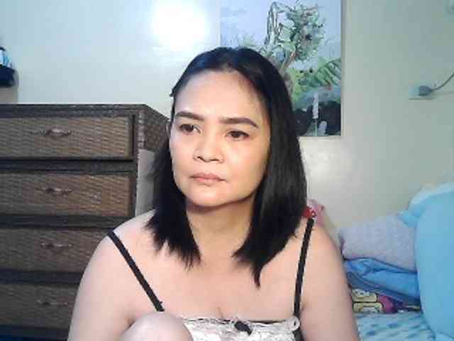 lilymaepinay webcam