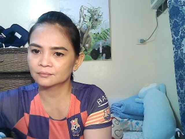 lilymaepinay webcam