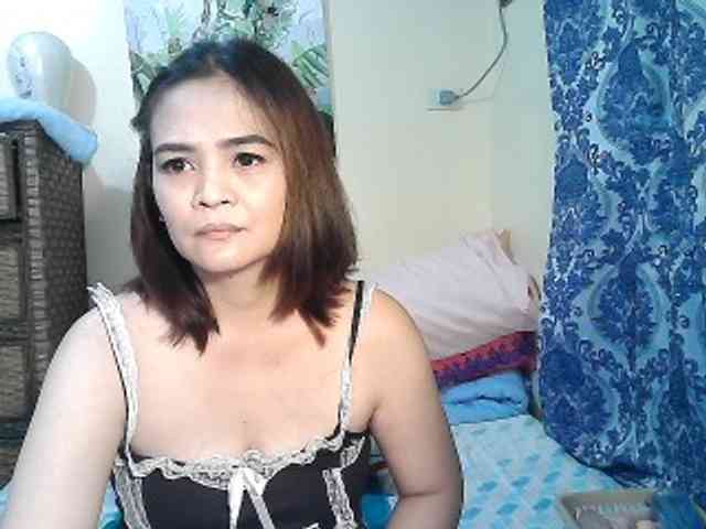 lilymaepinay webcam
