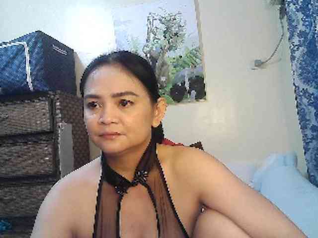 lilymaepinay webcam