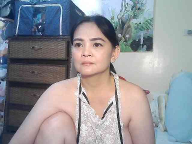 lilymaepinay webcam