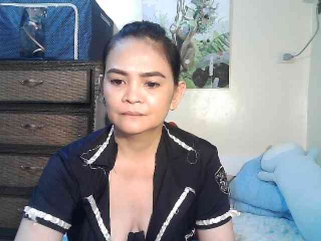 lilymaepinay webcam