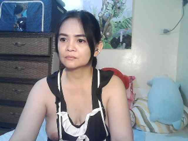 lilymaepinay webcam