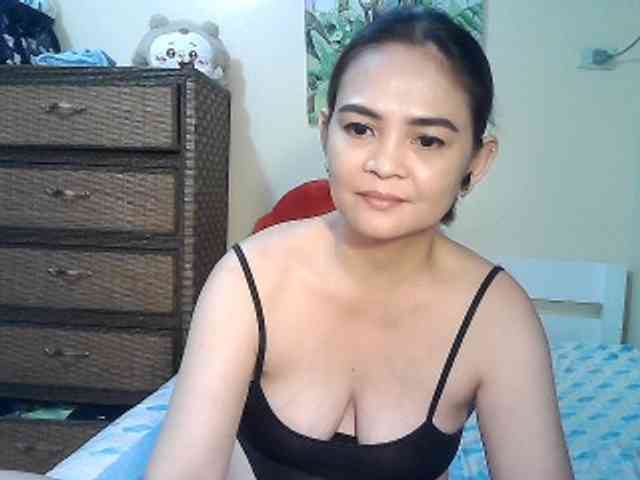 lilymaepinay webcam