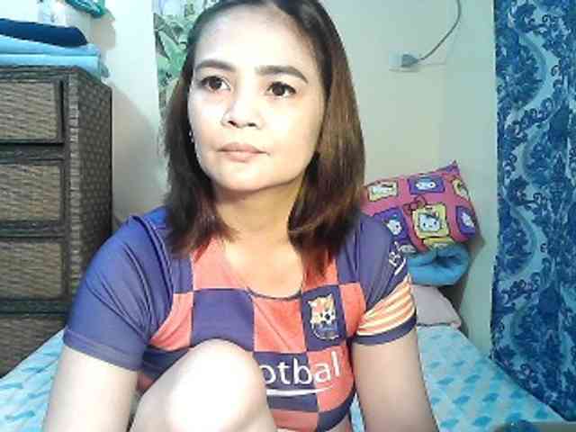 lilymaepinay webcam
