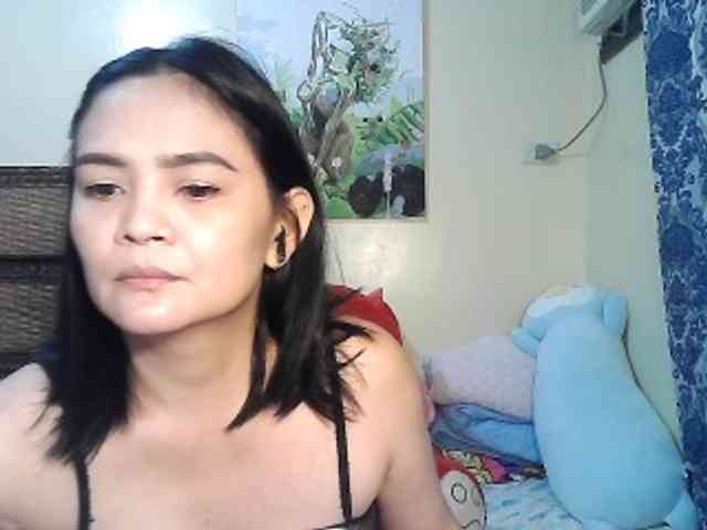 lilymaepinay webcam