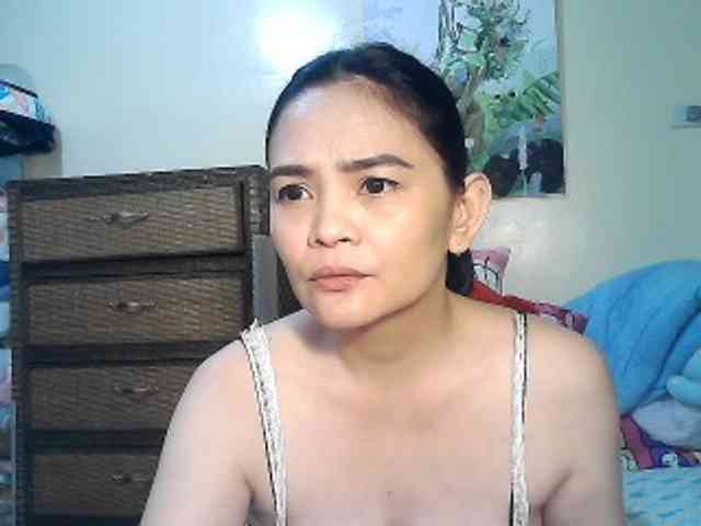 lilymaepinay webcam