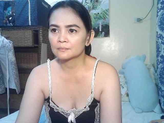 lilymaepinay webcam