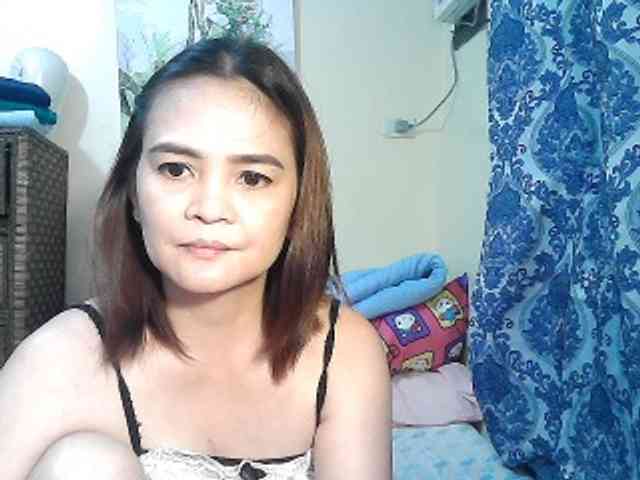 lilymaepinay webcam