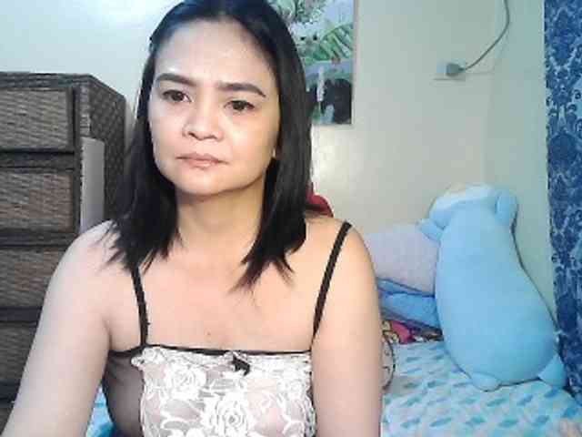 lilymaepinay webcam