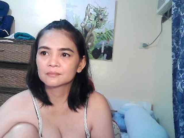 lilymaepinay webcam