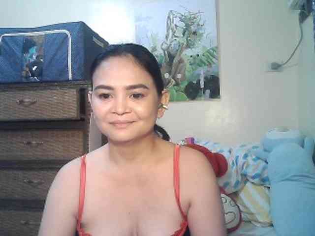 lilymaepinay webcam