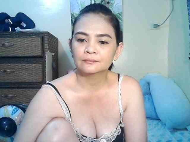 lilymaepinay webcam