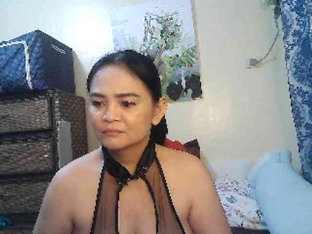lilymaepinay webcam