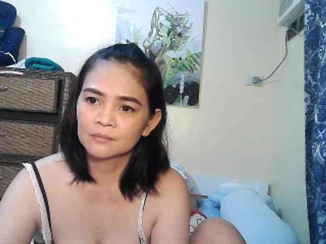 lilymaepinay webcam