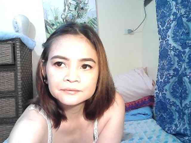 lilymaepinay webcam