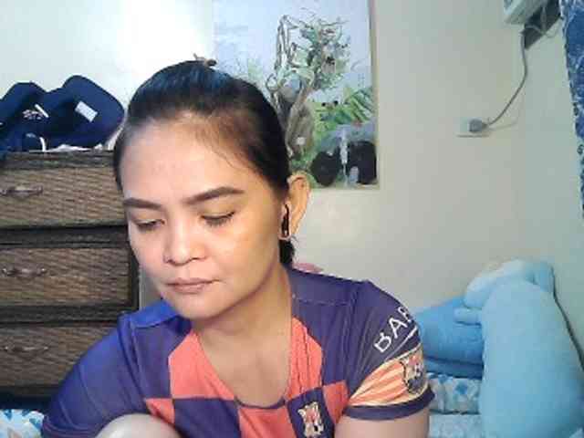 lilymaepinay webcam