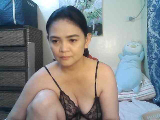lilymaepinay webcam