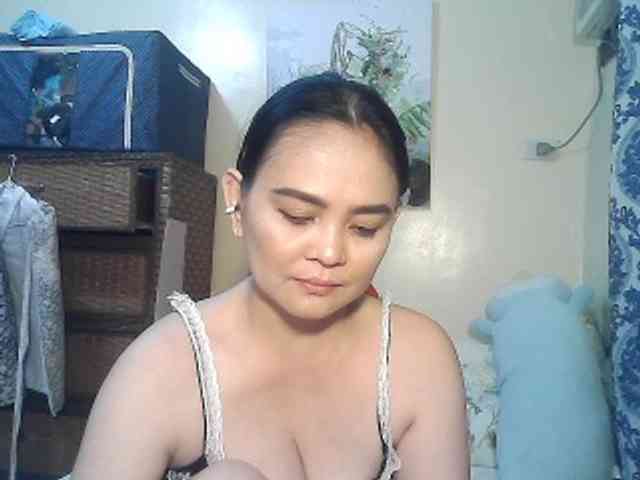 lilymaepinay webcam