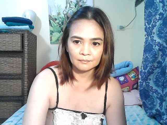 lilymaepinay webcam
