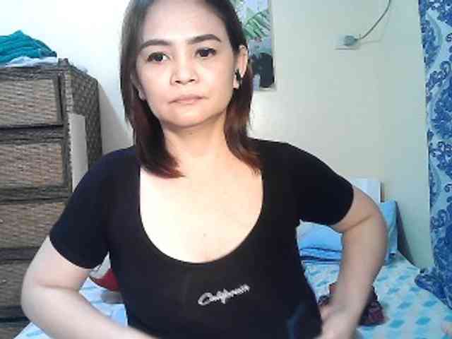 lilymaepinay webcam