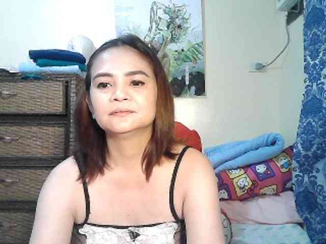 lilymaepinay webcam