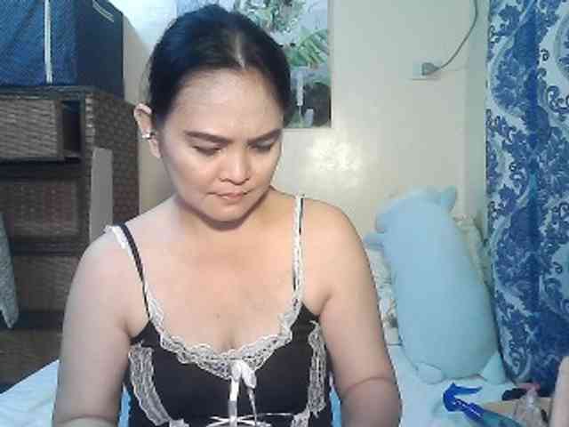 lilymaepinay webcam