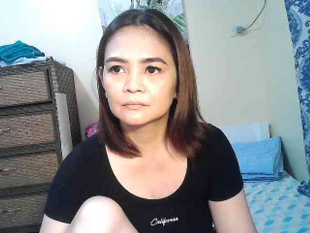 lilymaepinay webcam