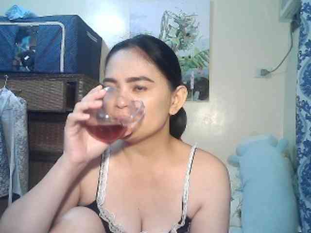 lilymaepinay webcam